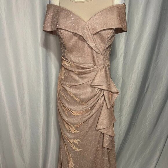 Xscape Metallic Off Shoulder Cascade Ruffle Holiday Party Dress 8 - Picture 4 of 14